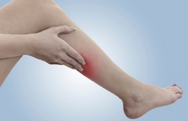 Cách massage trị đau chân