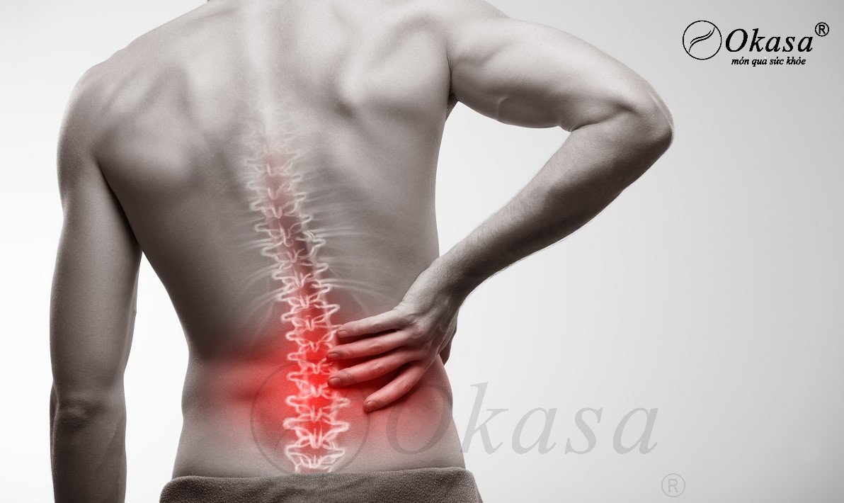 Sử dụng ghế massage toàn thân trị đau thắt lưng