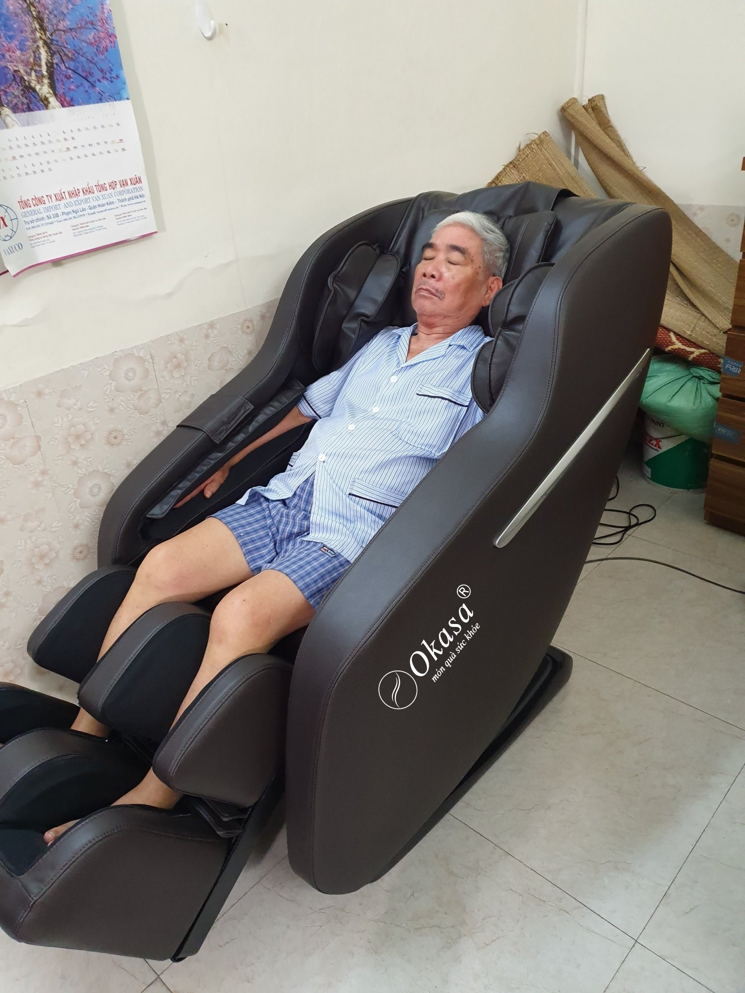 Ghế massage Okasa bảo hành dài hạn tới 6 năm, bảo trì vô thời hạn