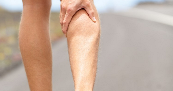 Cách chữa căng cơ bắp chân khi chơi thể thao